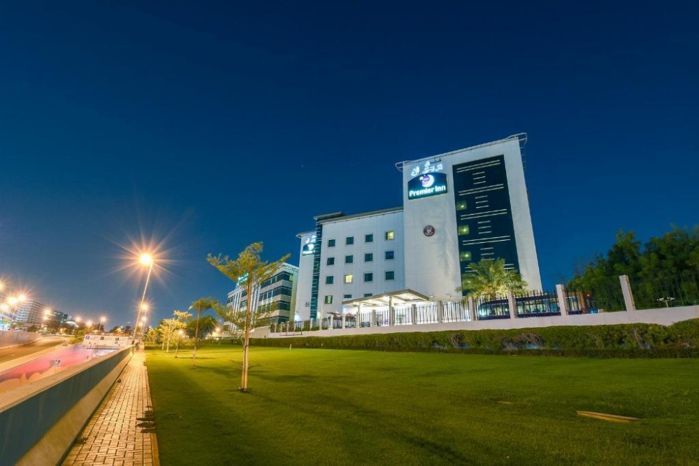 Premier Inn Dubai International Airport Image 28
